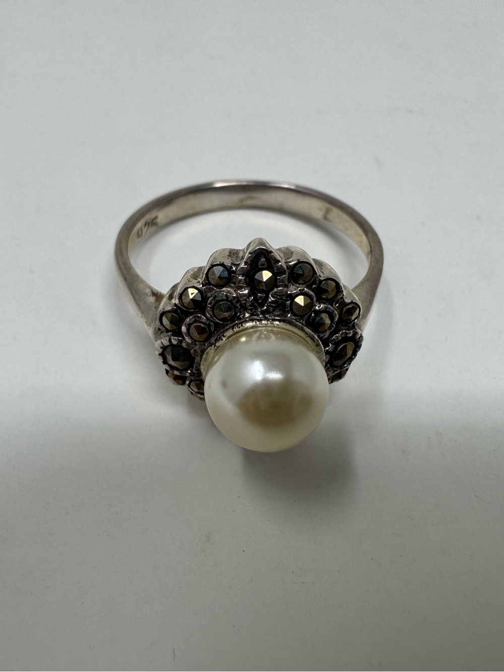 Sterling Silver Pearl & Marcasite Cluster Ring - White Pearl Size 7